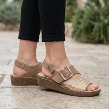 Sandalo da donna con  fascia in lurex e plantare estraibile - Art.391