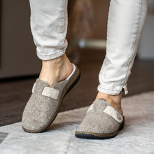 Ciabatte da donna Beige invernali in feltro - Art. 1603