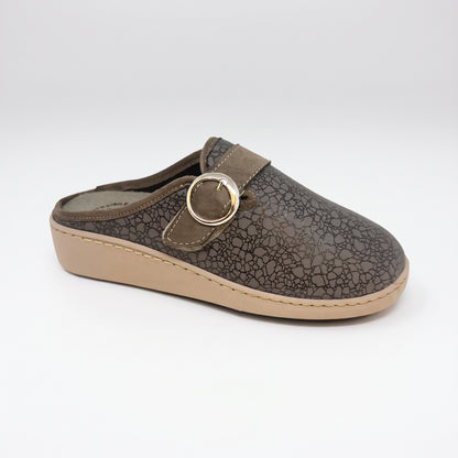 Ciabatte invernali da donna con velcro  regolabile e zeppa 4 cm - Art. 1646