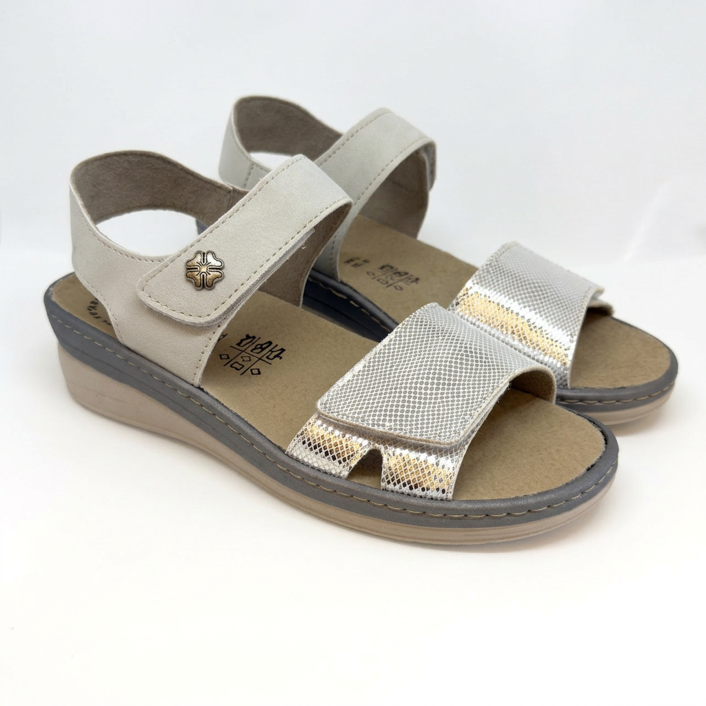 Sandalo da donna con  fascia in velcro e plantare estraibile - Art. 184